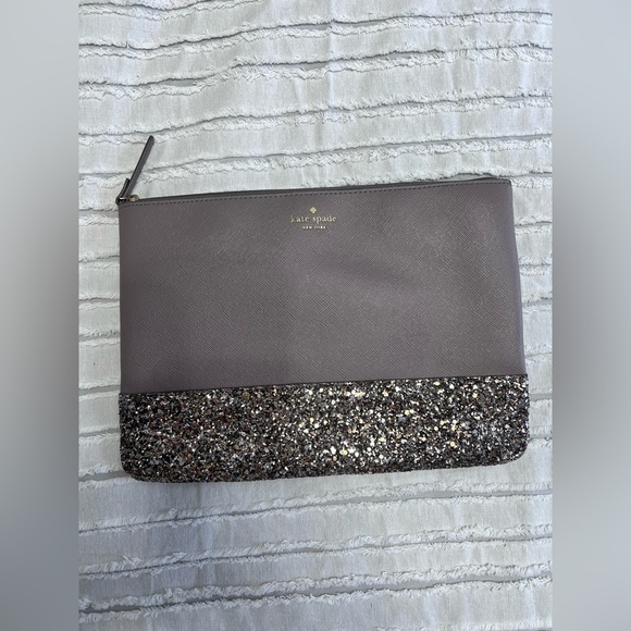 kate spade Handbags - Kate Spade Clutch